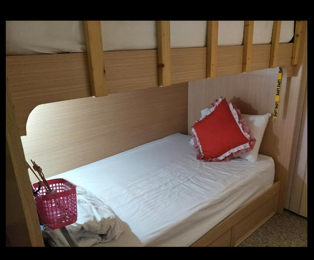 Jiji Art Backpackers Hostel Bagian luar foto